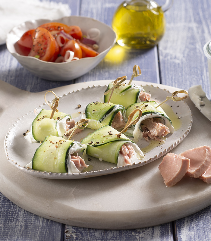 Rouleaux au thon et au concombre