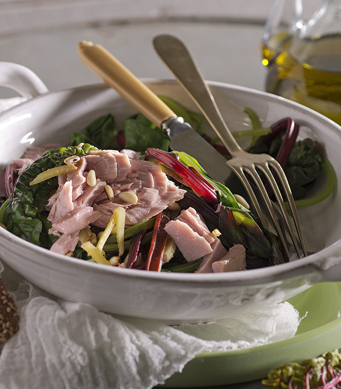 Thon au gingembre et aux blettes