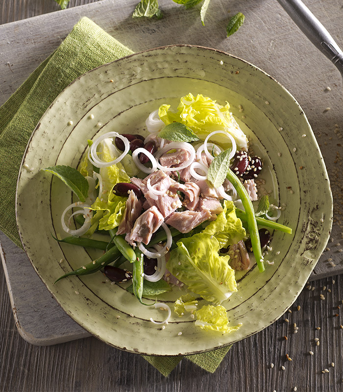 Thon aux haricots verts, haricots rouges et menthe